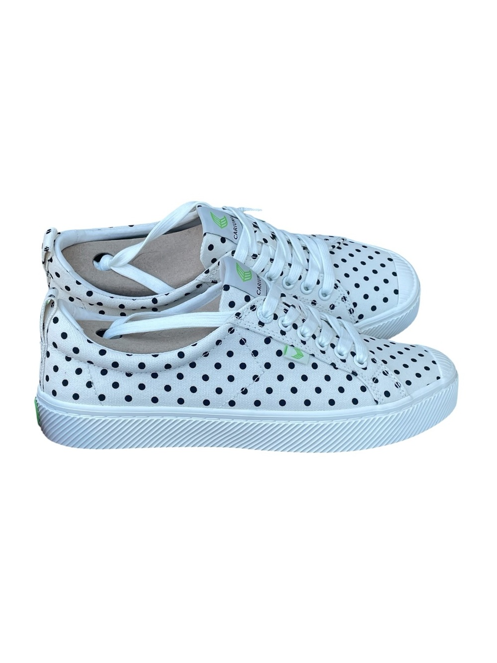 Cariuma OCA Low Polka Dot Sneakers, Size W9.5, NIB